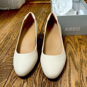 Size 10 Cream Abeo Quinn Wedge